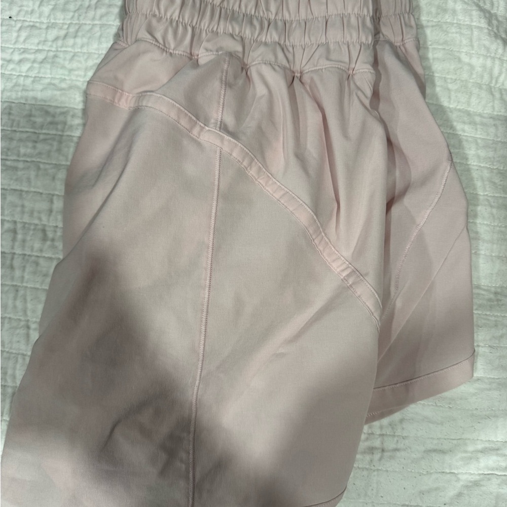 Lululemonn pink shorts